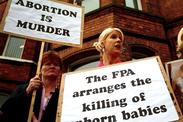 Жители Ольстера против клиники абортов