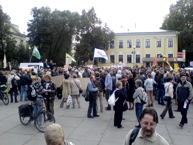 Митинг в защиту исторических зданий Петербурга 19.09.2012, фотография 