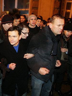 Яшин и Навальный на митинге несогласных