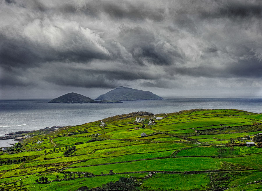 The Skellig Islands as seen from a beautiful Ireland view point. &ldquo;